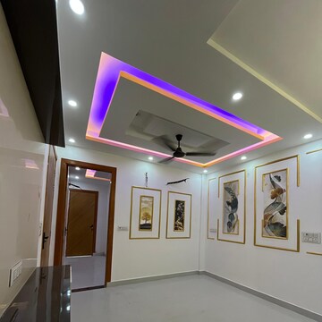 Furnished Amenities in 3 BHK Builder Floor at Dwarka Mor – for Sale