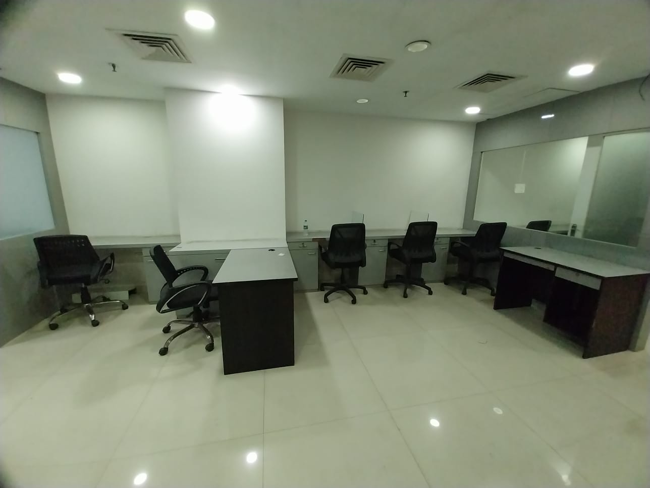 Office Space For Rent in Ps Qube