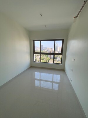 2 BHK Apartment For Sale in Kalpataru Paramount A, Kapur Bawdi