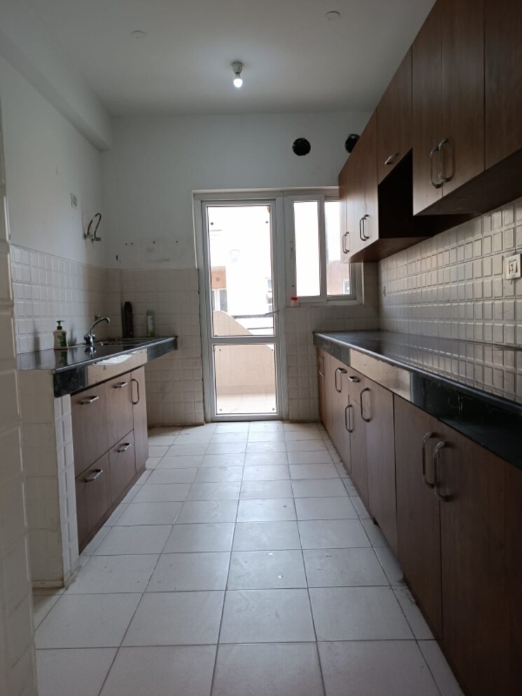 Kitchen, bptp-park-81 4 Bedroom 800 Sq.Ft. Apartment In Sector 81 Faridabad 9116361