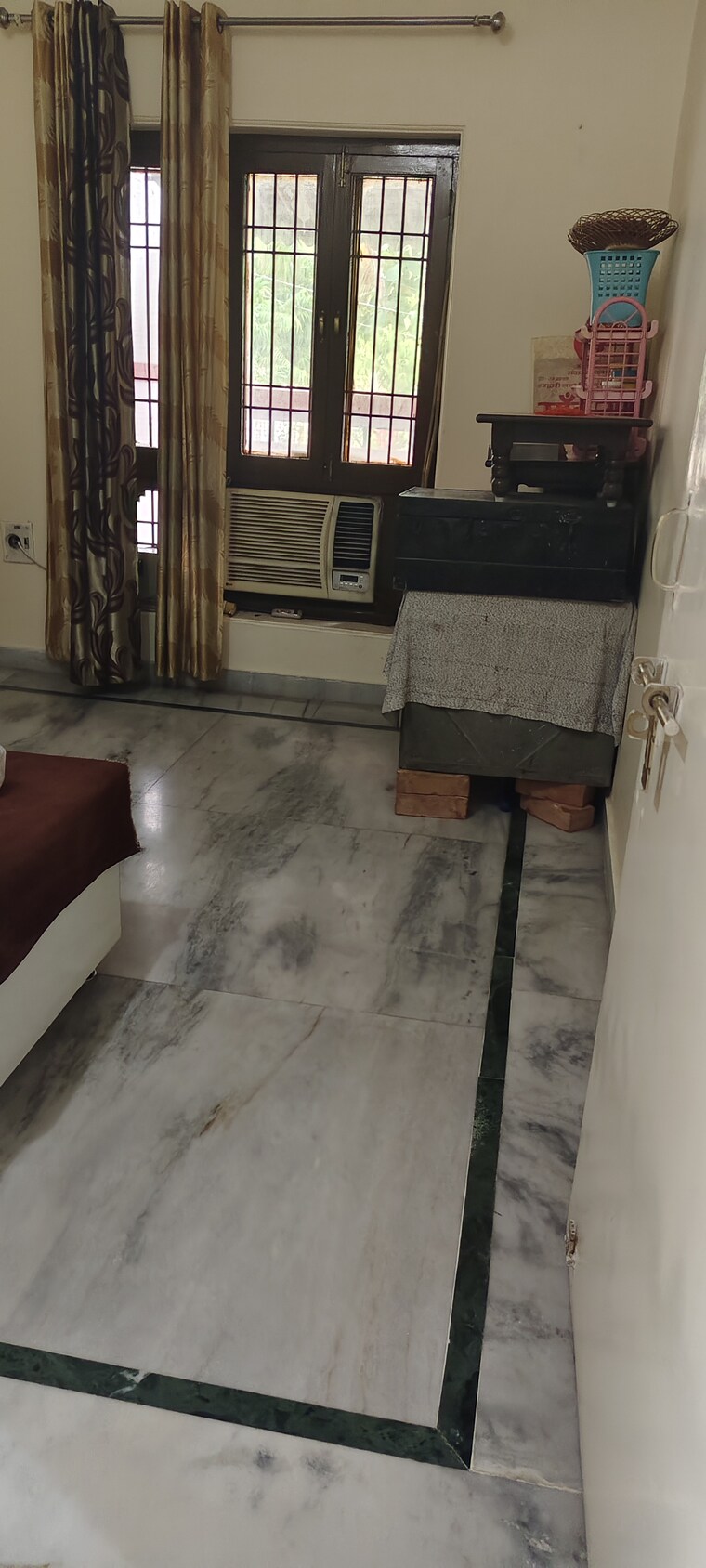 Room, upavp-vrindavan-yojana 4 Bedroom 2497 Sq.Ft. Independent House In Vrindavan Yojna Lucknow 9116371