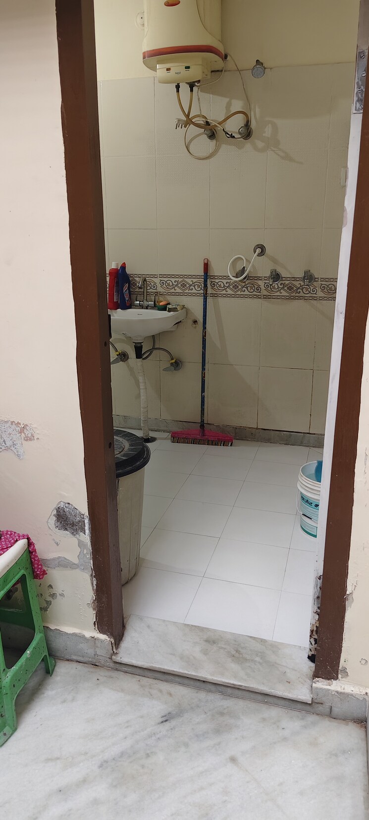 Bathroom, upavp-vrindavan-yojana 4 Bedroom 2497 Sq.Ft. Independent House In Vrindavan Yojna Lucknow 9116371