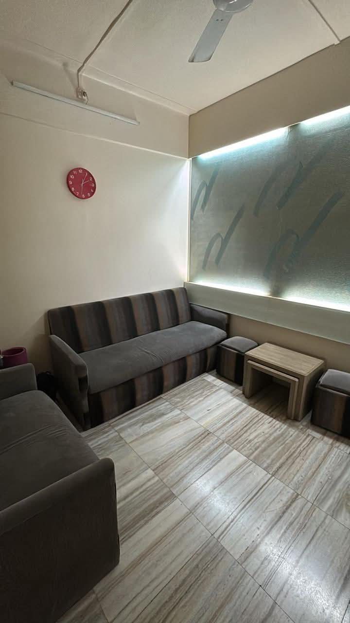 2 BHK Apartment For Rent in Andheri West