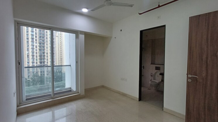 Attached Bathroom, sheth-avalon 2 Bedroom 739 Sq.Ft. Apartment In Laxmi Nagar Thane 9116378