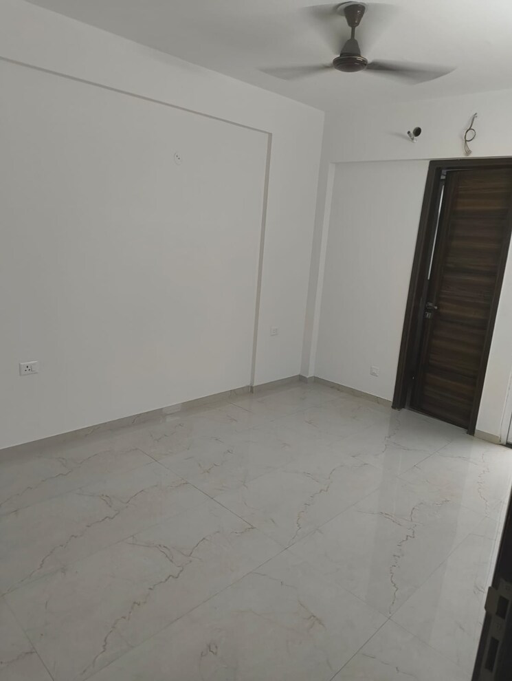 Room, smart-world-gems 3.5 Bedroom 1498 Sq.Ft. Builder Floor In Sector 89 Gurgaon 9116379