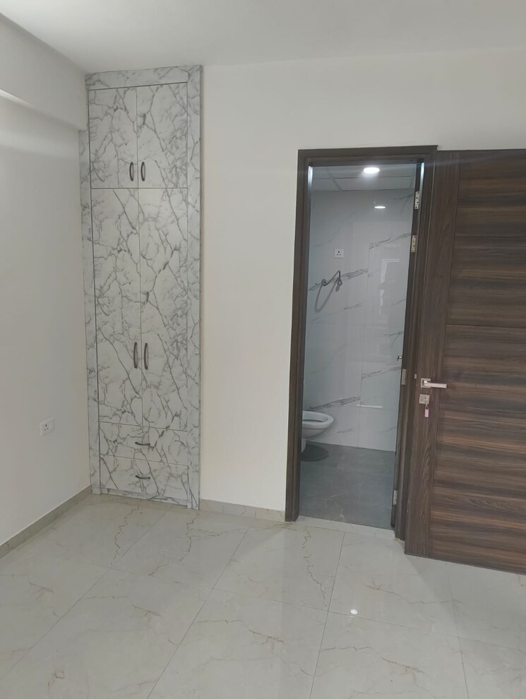 Room, smart-world-gems 3.5 Bedroom 1498 Sq.Ft. Builder Floor In Sector 89 Gurgaon 9116379