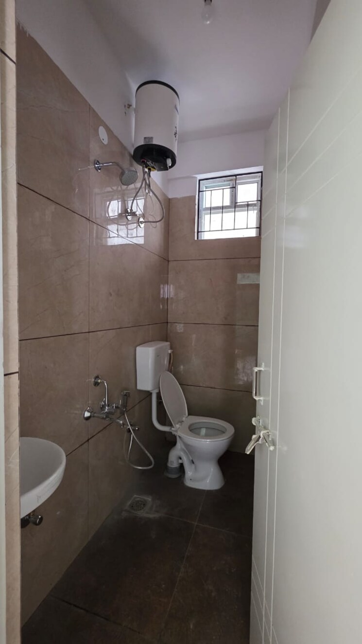 Bathroom, kaggadasapura 1 Bedroom 500 Sq.Ft. Apartment In Kaggadasapura Bangalore 9116474