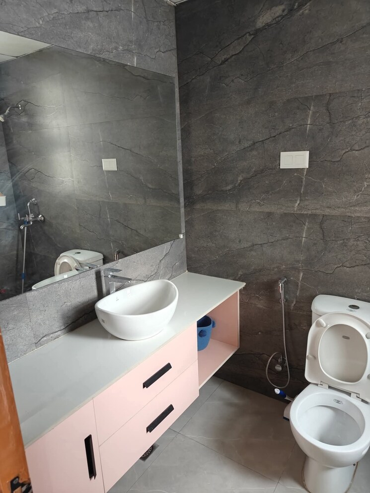 Bathroom, conscient-heritage-max 3.5 Bedroom 2075 Sq.Ft. Apartment In Sector 102 Gurgaon 9116491