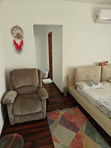 Bedroom in 3.5 BHK Apartment at Conscient Heritage Max, Sector 102 – for Rent