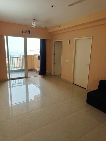 Room in 2 BHK Apartment at M3M Marina, Sector 68 – for Rent