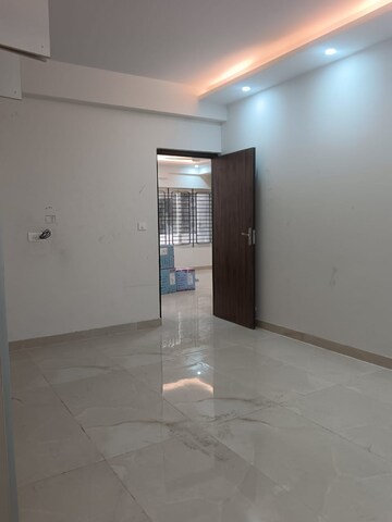 Room in 3 BHK Apartment at Shanthi Nagar – for Sale