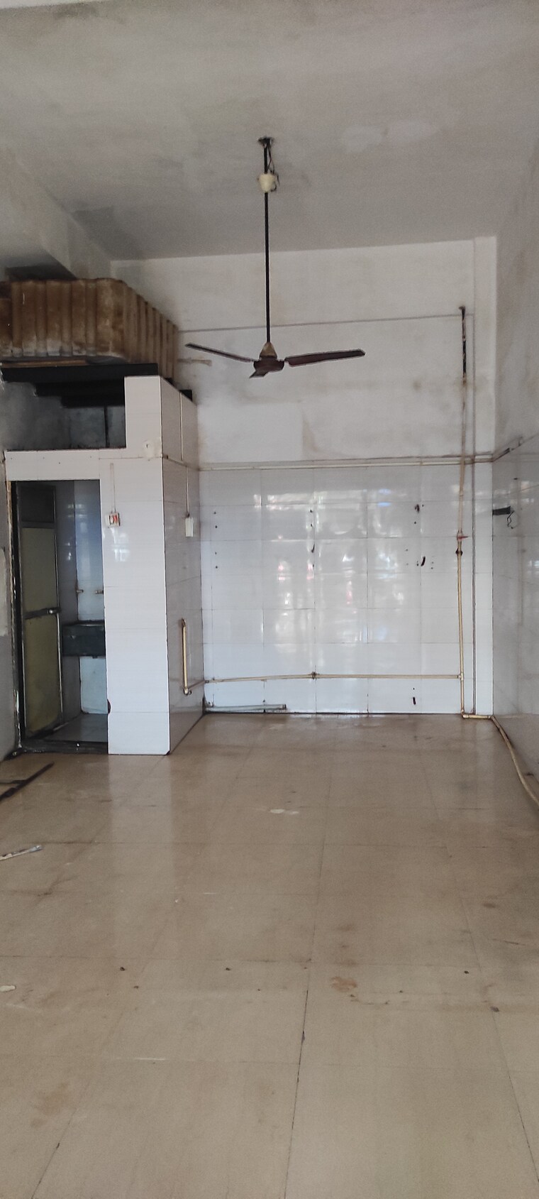 Kitchen, shreeji-splendor Commercial Shop 360 Sq.Ft. In Brahmand Thane 9116517