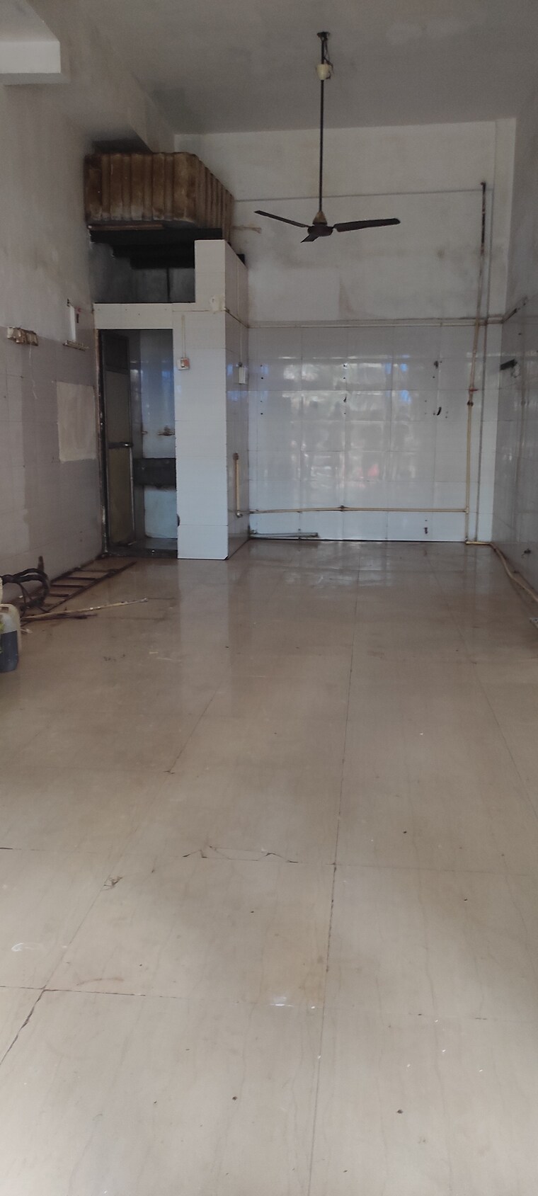 Bathroom, shreeji-splendor Commercial Shop 360 Sq.Ft. In Brahmand Thane 9116517