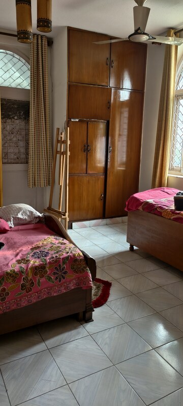 Bedroom in 3 BHK Builder Floor at Lajpat Nagar – for Rent