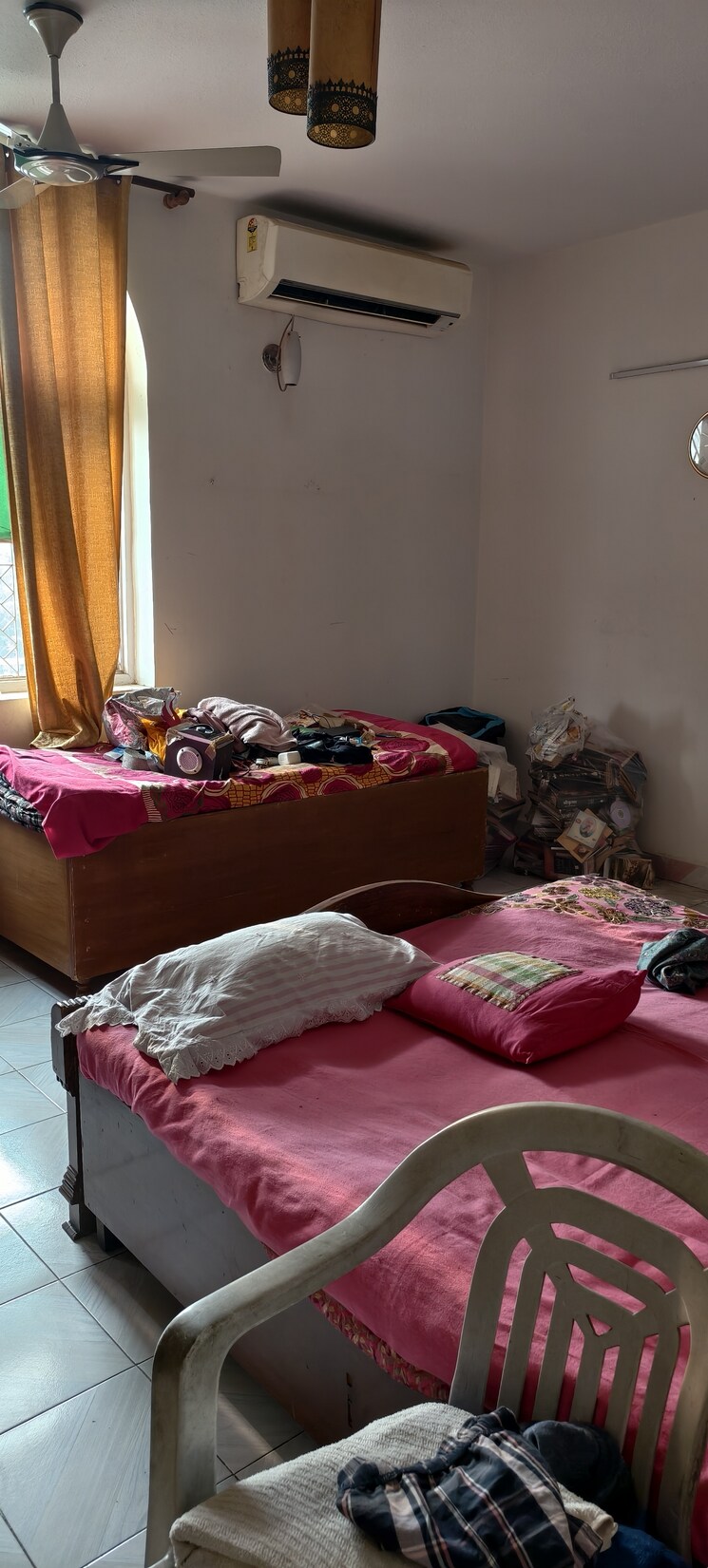 Bedroom, lajpat nagar 3 Bedroom 900 Sq.Ft. Builder Floor In Lajpat Nagar Delhi 9116556