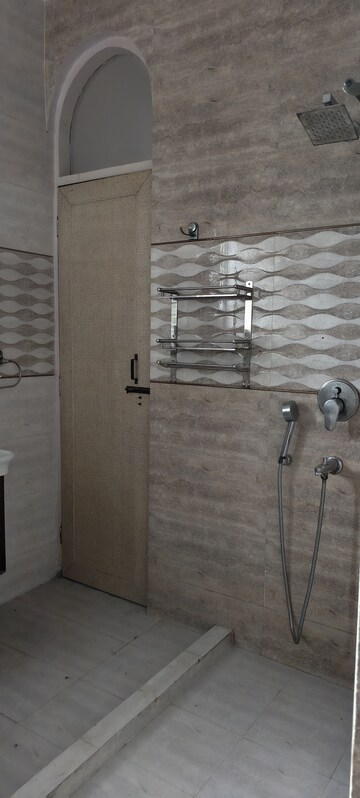 Bathroom in 3 BHK Builder Floor at Lajpat Nagar – for Rent