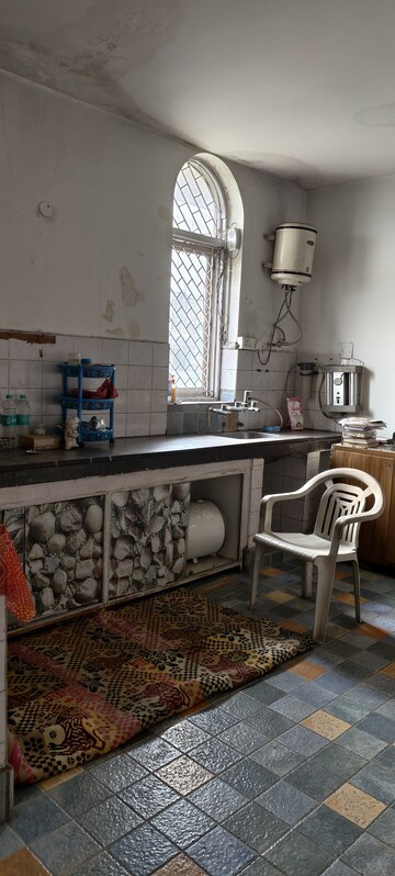 Kitchen in 3 BHK Builder Floor at Lajpat Nagar – for Rent