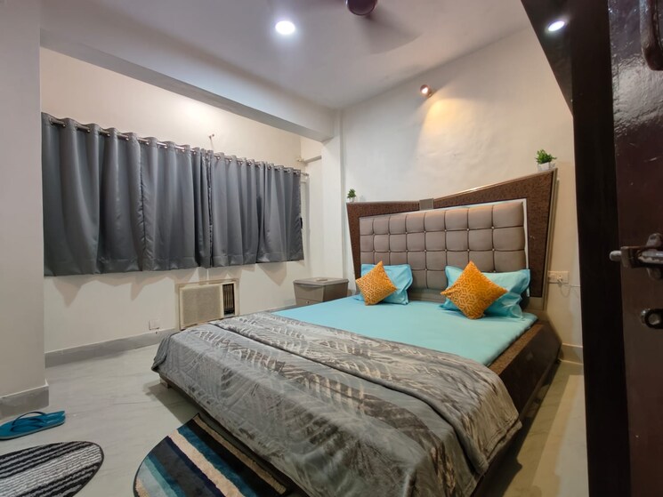 Bedroom, andheri west 2 Bedroom 750 Sq.Ft. Apartment In Andheri West Mumbai 9116555