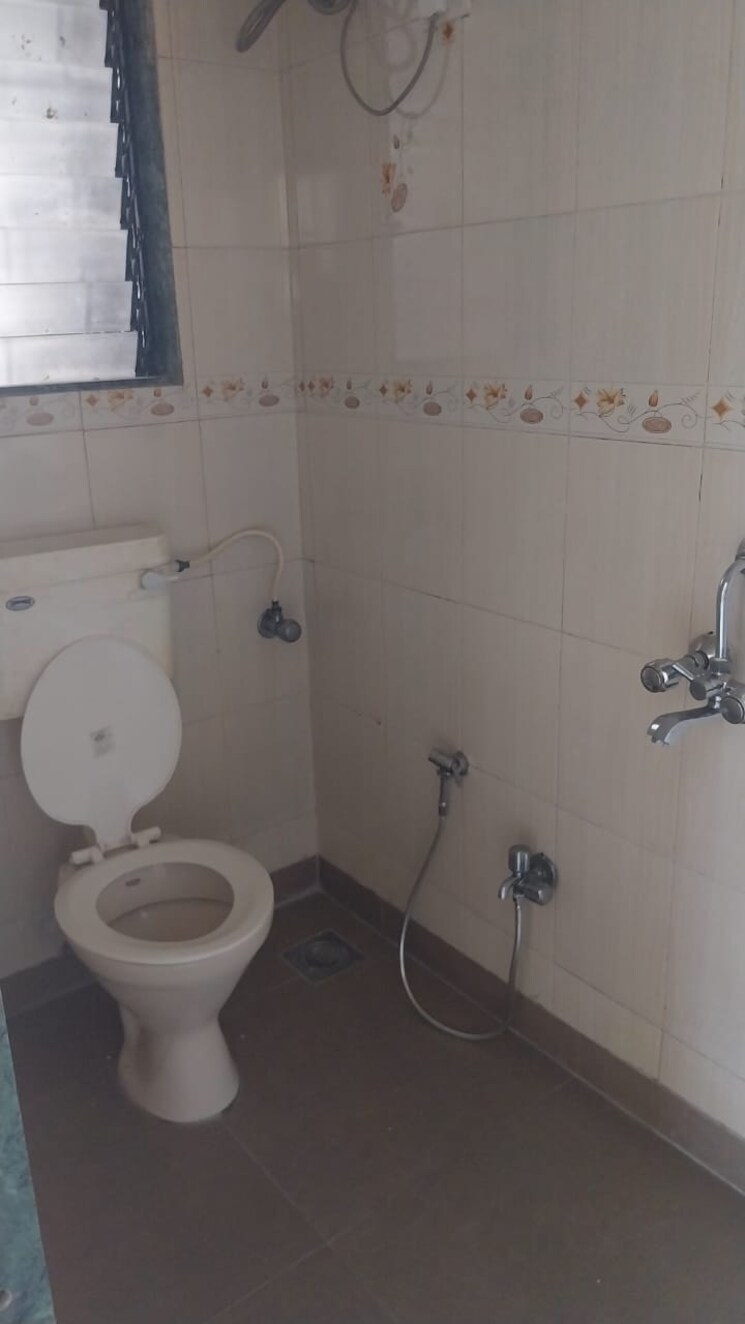 Bathroom, skyrise-good-relation-wing-b 2 Bedroom 624 Sq.Ft. Apartment In Chembur Mumbai 9116571