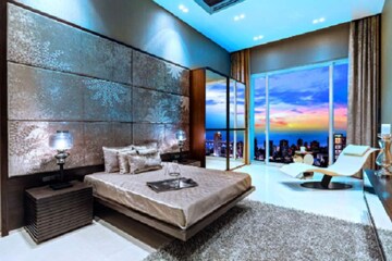 Bedroom in 5 BHK Apartment at Lower Parel West – for Sale