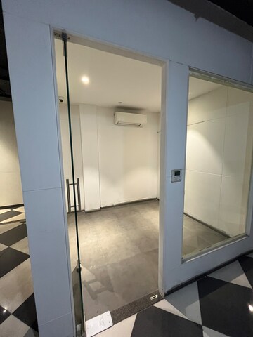   Office Space at Moti Nagar – for Rent