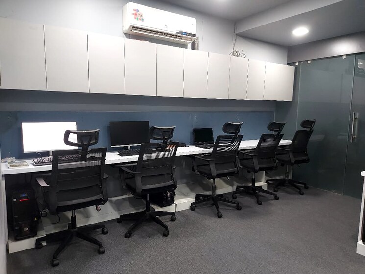 Team Area, thaltej Commercial Office Space 830 Sq.Ft. In Thaltej Ahmedabad 9116699