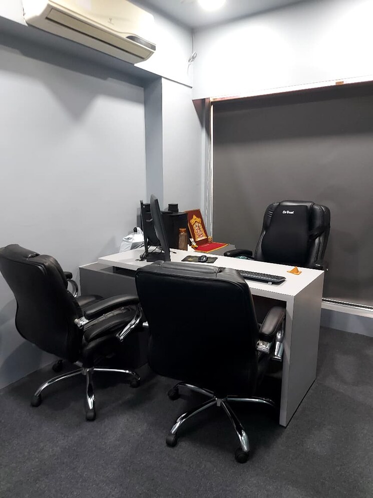 Team Area, thaltej Commercial Office Space 830 Sq.Ft. In Thaltej Ahmedabad 9116699