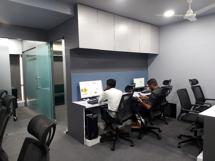 Team Area, thaltej Commercial Office Space 830 Sq.Ft. In Thaltej Ahmedabad 9116699