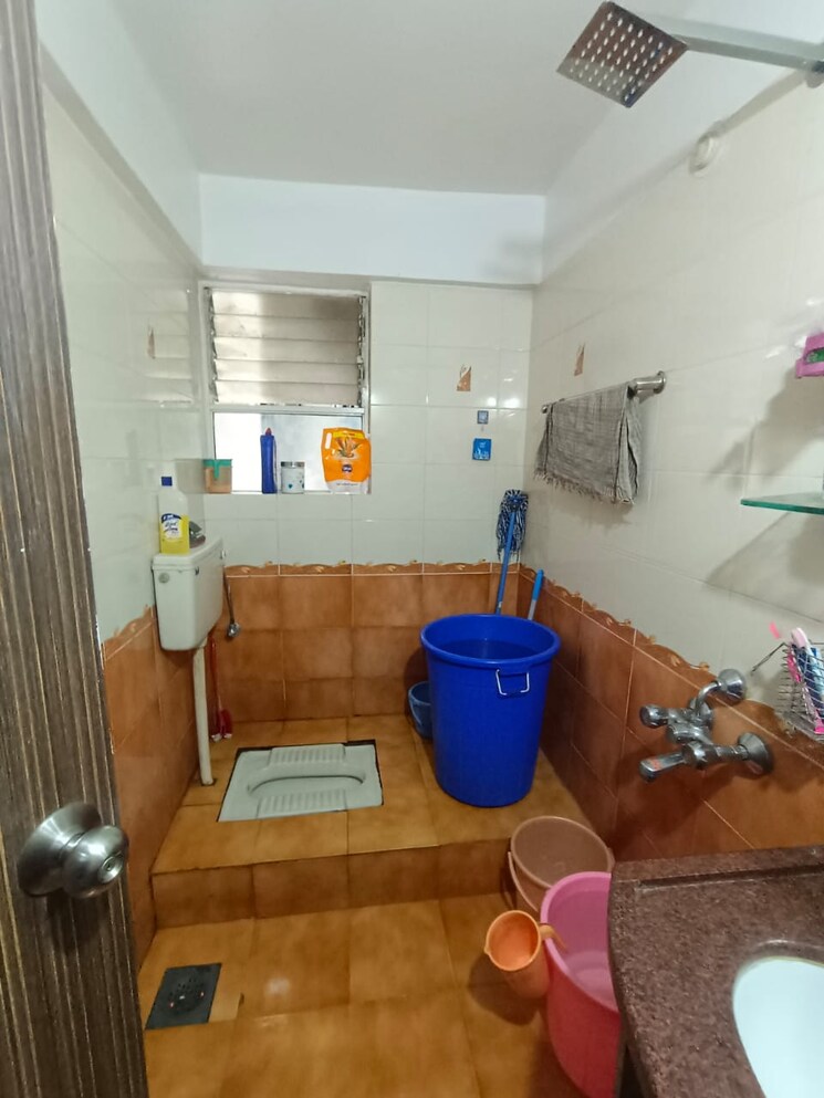 Bathroom, siddhivinayak-shubhashree-residential 2 Bedroom 900 Sq.Ft. Apartment In Akurdi Pune 9116702