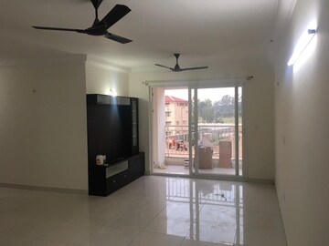 Room in 3 BHK Apartment at Purva Palm Beach, Hennur Road – for Sale