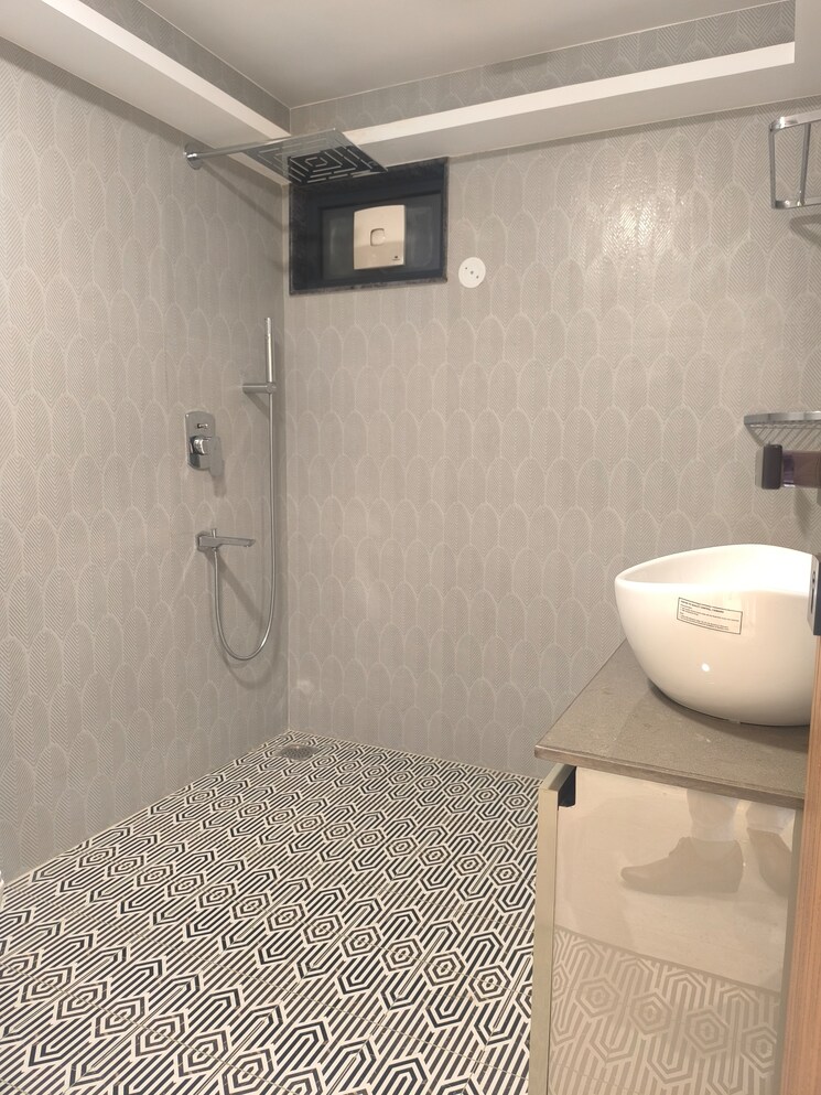 Bathroom, vasant kunj 4 Bedroom 2200 Sq.Ft. Apartment In Vasant Kunj Delhi 9116757