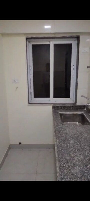 Bathroom in 1 BHK Apartment at One India Tower, Mazgaon – for Sale