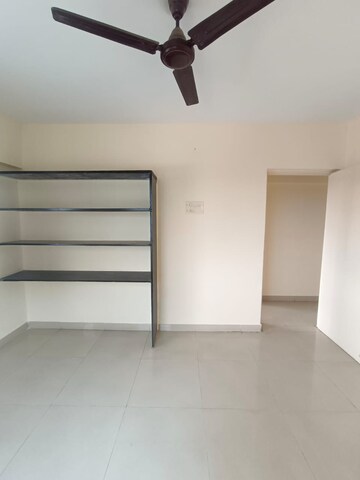 Room in 3 BHK Apartment at Siddhivinayak Shubhashree Residential, Akurdi – for Rent
