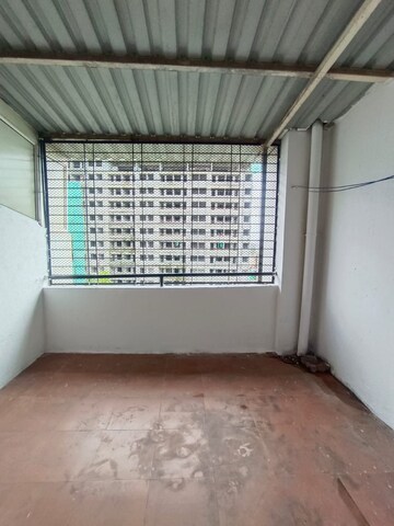 Room in 3 BHK Apartment at Siddhivinayak Shubhashree Residential, Akurdi – for Rent