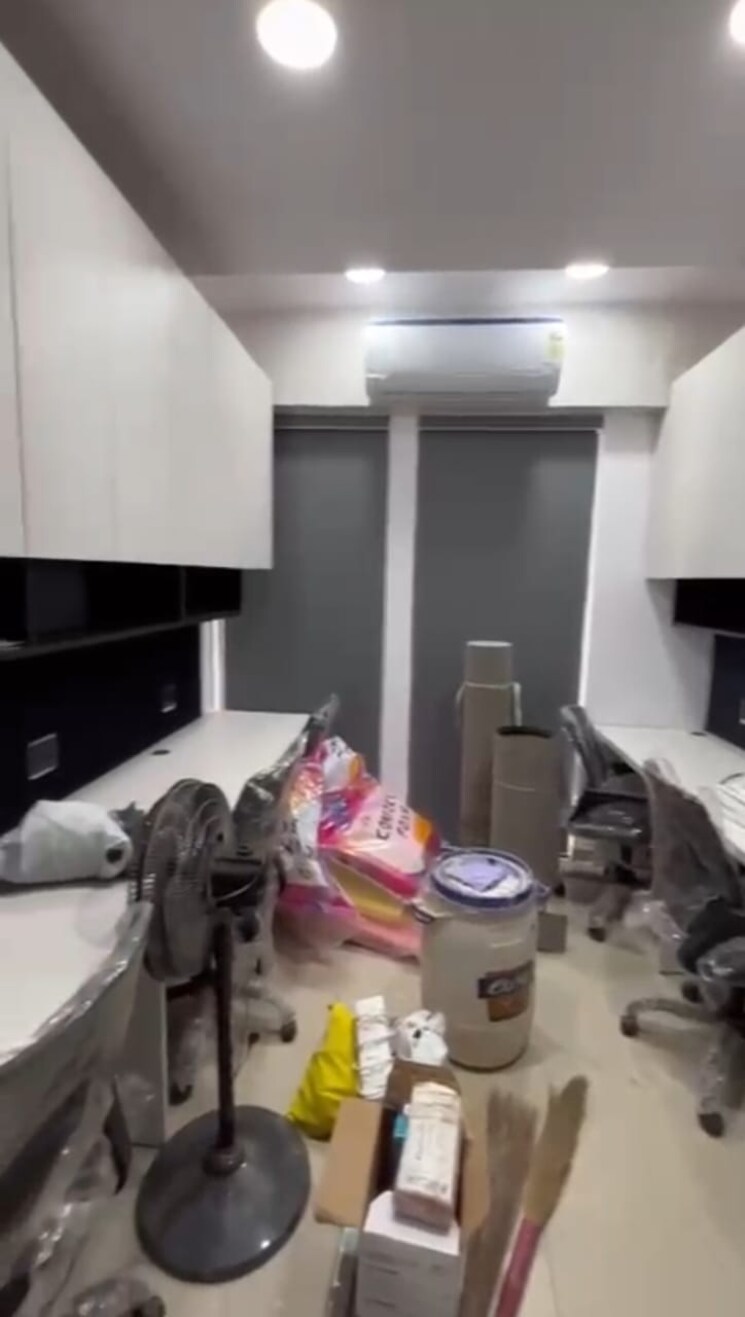 Team Area, ashram road Commercial Office Space 560 Sq.Ft. In Ashram Road Ahmedabad 9116743