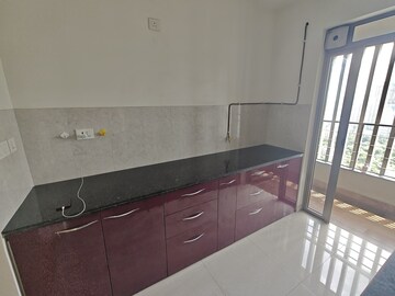 Kitchen in 2 BHK Apartment at Kalpataru Paramount, Kapur Bawdi – for Rent