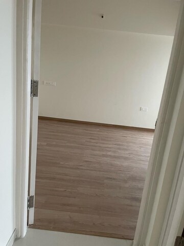 Room in 2 BHK Apartment at Avon Vista, Balewadi – for Rent