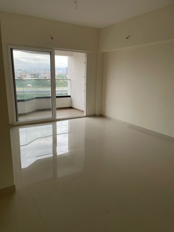 Room in 2 BHK Apartment at Avon Vista, Balewadi – for Rent