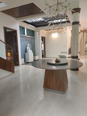 Living Room in 3 BHK Villa at Vakil Garden City, Kanakapura Road – for Sale