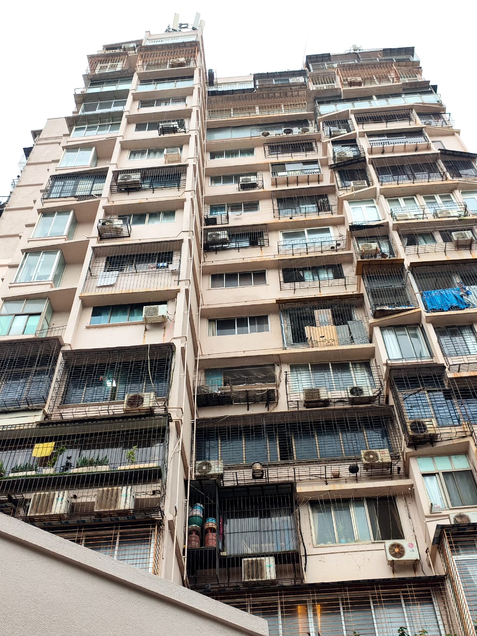 2 BHK Apartment For Rent in New Siddharth CHS Andheri West