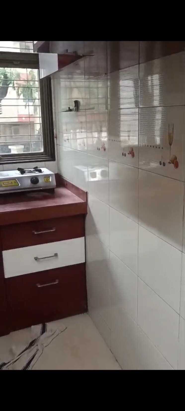 Kitchen, vile parle east 1 Bedroom 330 Sq.Ft. Apartment In Vile Parle East Mumbai 9116890