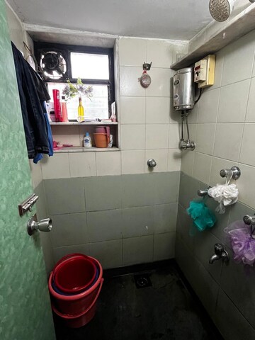 2 BHK Apartment For Rent in Vile Parle East