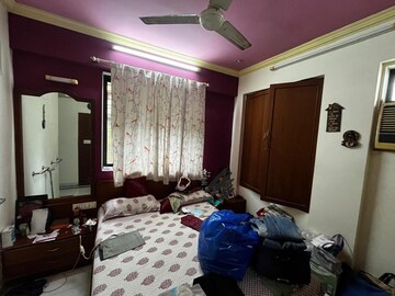 Living Room in 2 BHK Apartment at Vile Parle East – for Rent