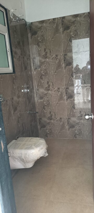 Bathroom in 1 BHK Apartment at VTP Leonara, Mahalunge – for Rent