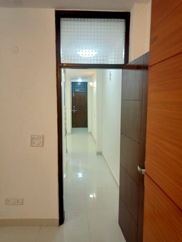Building Lobby in 1 BHK Builder Floor at Malviya Nagar – for Rent