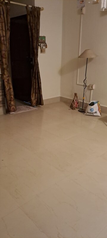 Room in 2 BHK Apartment at Anik One Rajarhat, Rajarhat – for Rent