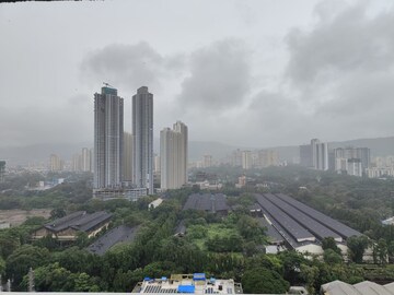 1 BHK Apartment For Sale in Indiabulls One Indiabulls, Pokhran Road No Two