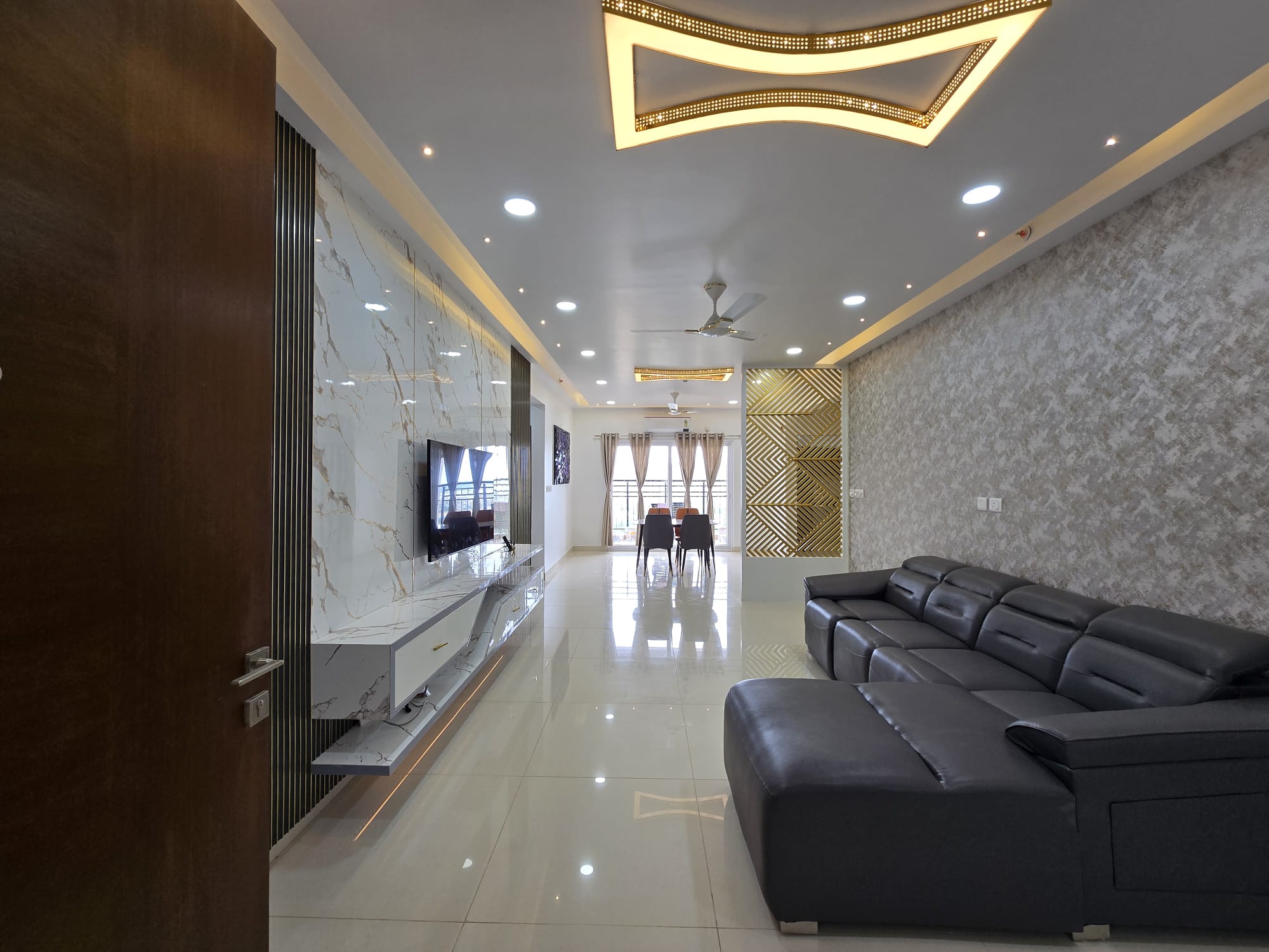 3.5 BHK + Servant Room 2049 Sq.Ft. Apartment in Prestige Tranquil