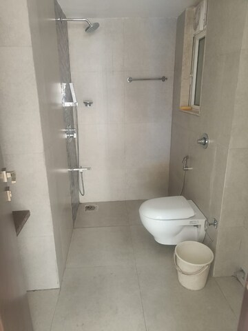 Attached Bathroom in 1.5 BHK Apartment at Omkar Meridia, Kurla West – for Rent