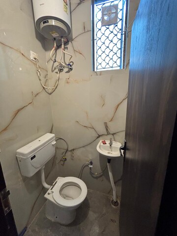 Bathroom in 2 BHK Builder Floor at Janakpuri – for Rent